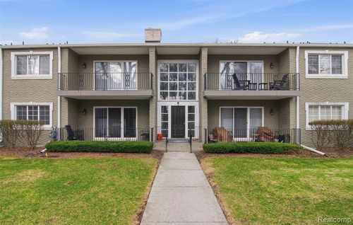 66-1115 N Old Woodward Ave, Birmingham, MI, 48009 | Card Image