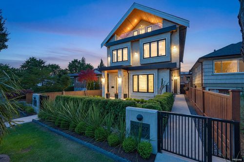 3627 E 45th Ave, Vancouver, BC, V5R3G6 | Card Image