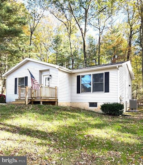 181 Lutz Ln, Port Matilda, PA, 16870-7926 | Card Image