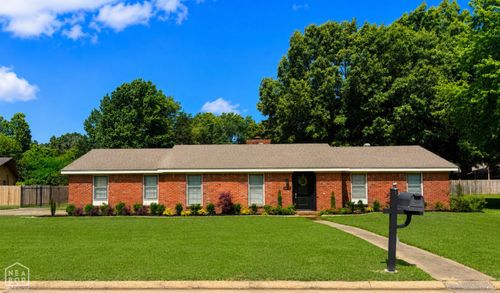 2805 Glenwood Cv, Jonesboro, AR, 72401-7112 | Card Image