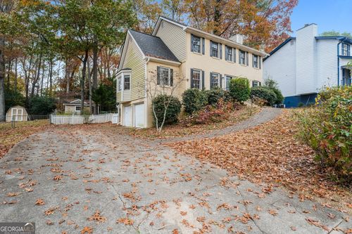 2820 Spring Ridge Cir, Snellville, GA, 30039-8062 | Card Image