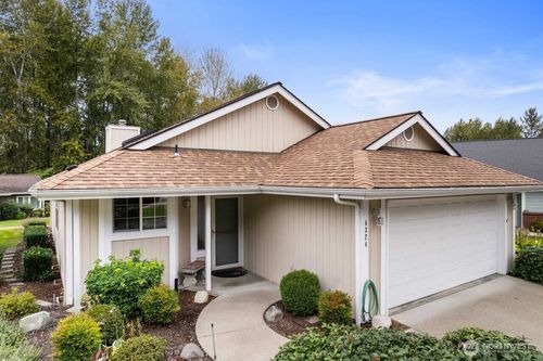 4324 7th Street Pl Se, Puyallup, WA, 98374-5777 | Card Image
