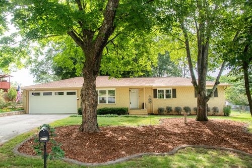4633 Cloverdale Loop, Hixson, TN, 37343-4484 | Card Image