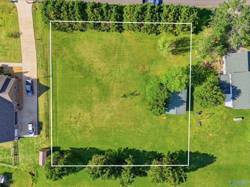 795 Delynn Dr, Hazel Green, AL, 35750-9288 | Card Image