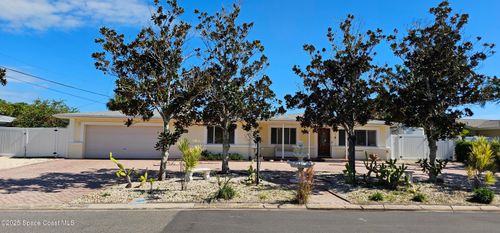 315 Thyme St, Satellite Beach, FL, 32937-3111 | Card Image