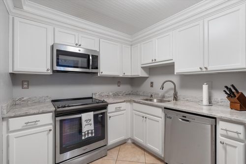 apt-808-3301 S Ocean Blvd, Highland Beach, FL, 33487-2529 | Card Image