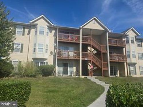 apt-8-151 Brookland Ter, Winchester, VA, 22602-6281 | Card Image