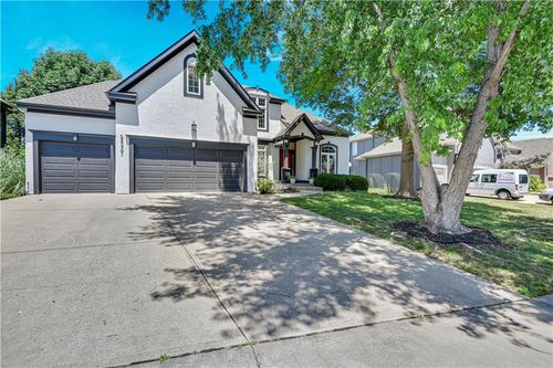 5010 W 161 Terrace, Overland Park, KS, 66085 | Card Image
