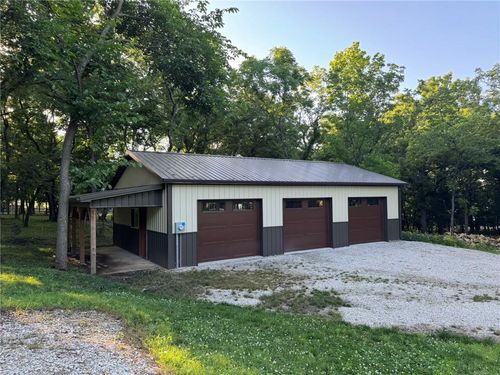 93 Enchanted Ln, Linn Valley, KS, 66040-5223 | Card Image