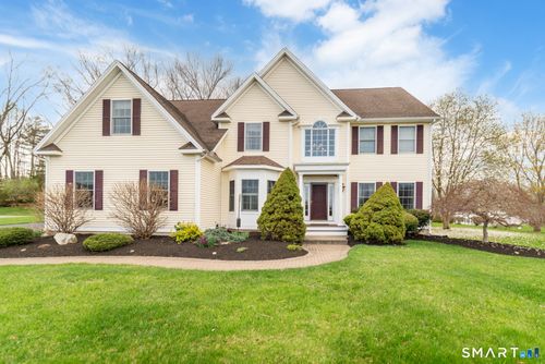 33 Watch Hill Rd, Berlin, CT, 06037-3658 | Card Image