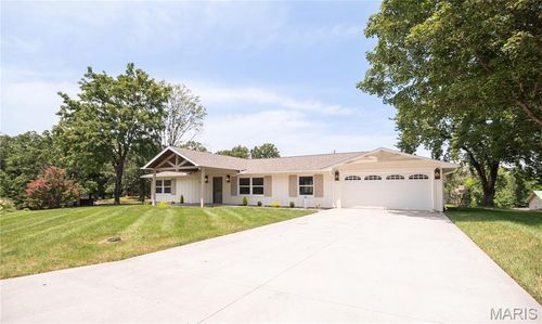 710 Bloomfield Avenue, Bloomfield, MO, 63825 | Card Image