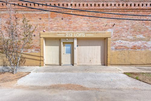 ste-201-212 Bolivar St, Sanger, TX, 76266-5356 | Card Image