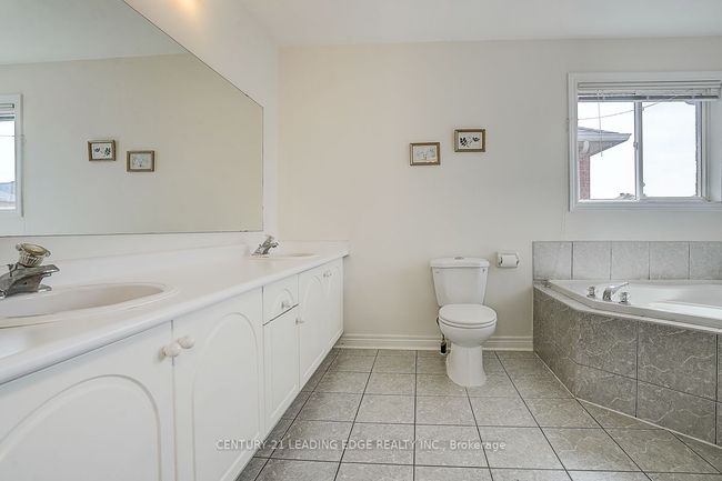 96 Tuscana Blvd, House other with 4 bedrooms, 3 bathrooms and 4 parking in Concord ON | Image 40