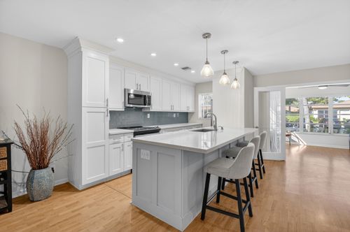 b-5230 Nesting Way, Delray Beach, FL, 33484-2745 | Card Image