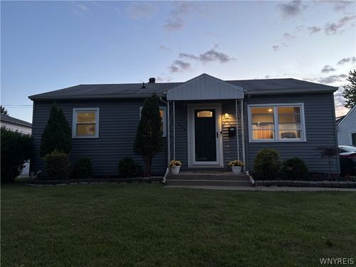 634 Loretta St, Tonawanda, NY, 14150-8716 | Card Image