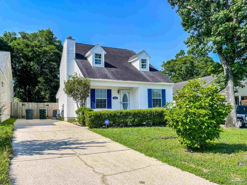 7045 Weatherwood Dr, Pensacola, FL, 32506-3895 | Card Image