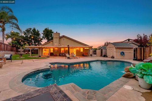 4828 Trenton St, Oakley, CA, 94561-4134 | Card Image