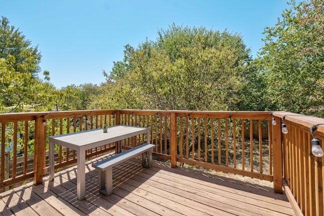 2009 E 8 Th St, House other with 2 bedrooms, 2 bathrooms and 3 parking in Austin TX | Image 14