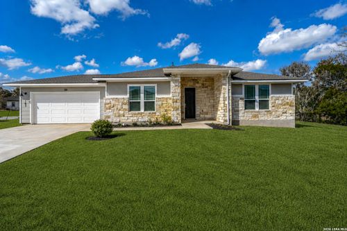 128 Roaming Rock Trl, San Marcos, TX, 78666-4870 | Card Image