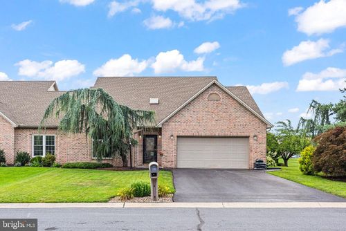 79 Fairfax Ln, ANNVILLE, PA, 17003-8618 | Card Image