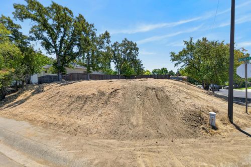 141 Westwood St, Vacaville, CA, 95688 | Card Image