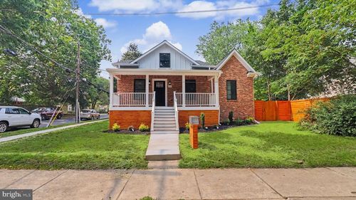 4719 Rittenhouse St, RIVERDALE, MD, 20737-1121 | Card Image