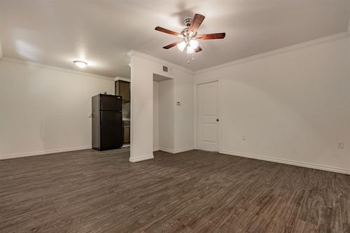 5-319 E Edwards St, Edmond, OK, 73034-4518 | Card Image