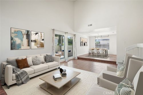 18144 Erwin St, Reseda, CA, 91335 | Card Image