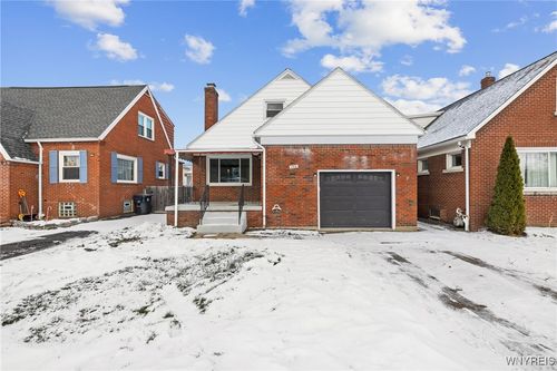 100 Palm St, Lackawanna, NY, 14218-2028 | Card Image