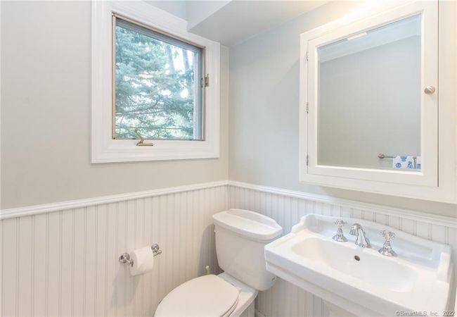 APT-102 - 123 Harbor Dr, Condo with 2 bedrooms, 3 bathrooms and null parking in Stamford CT | Image 15