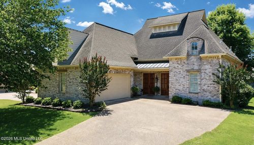 209 Oakville Cir, Brandon, MS, 39047-5030 | Card Image