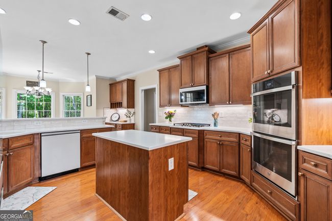 195 Tana Dr, House other with 5 bedrooms, 4 bathrooms and 3 parking in Fayetteville GA | Image 20