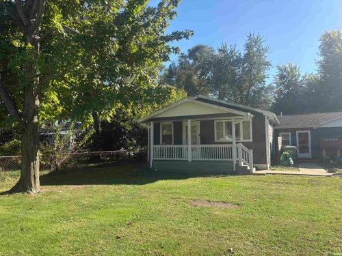 10524 Curtis Street, Osceola, IN, 46561-9734 | Card Image