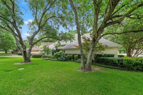 1210 Spring Lake Dr, Duncanville, TX, 75137-2952 | Card Image