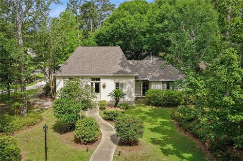48 Audubon Lake Dr, Mandeville, LA, 70471-8204 | Card Image