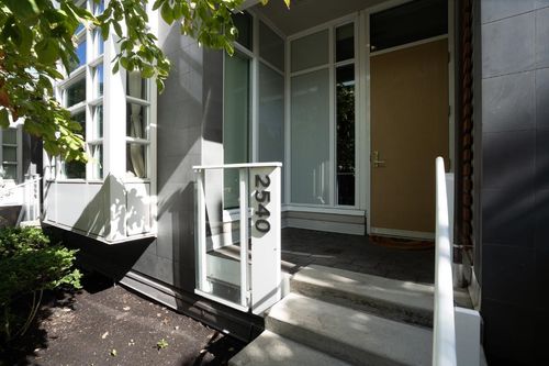2540 Spruce St, Vancouver, BC, V6H2P7 | Card Image