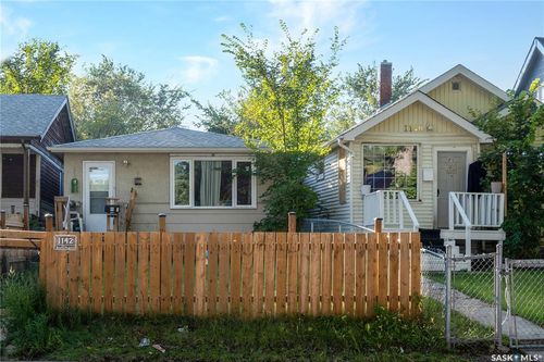 1142 Retallack St, Regina, SK, S4T2H5 | Card Image