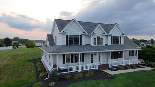 3223 Windy Ridge Dr, Springfield, OH, 45502-7891 | Card Image