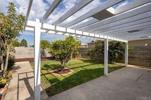 513 Flower St, Chula Vista, CA, 91910-2205 | Card Image