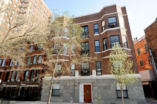 1e-323 W Webster Ave, Chicago, IL, 60614-3880 | Card Image