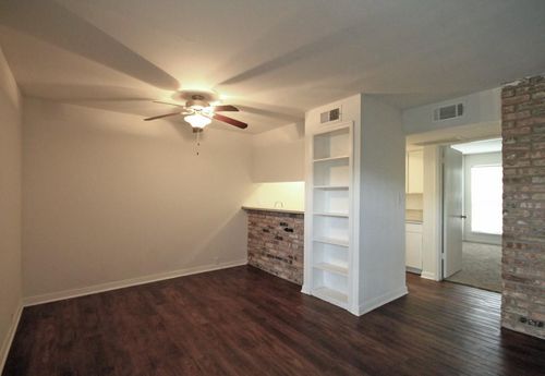 11-525 Heights Blvd, Houston, TX, 77007-2560 | Card Image