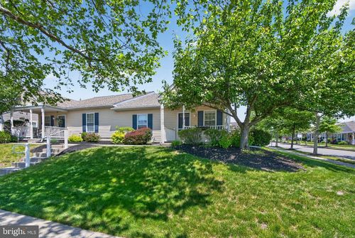 100 W Harmony Dr, POTTSTOWN, PA, 19464-9418 | Card Image
