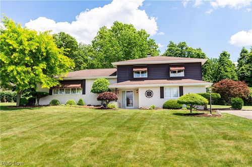 4741 Laburnum Dr, Green, OH, 44319-4522 | Card Image