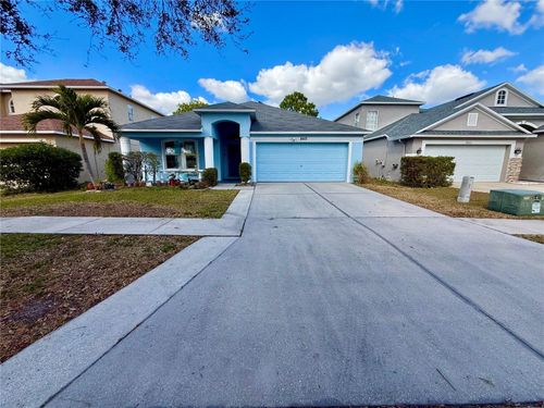 8415 Canterbury Lake Blvd, TAMPA, FL, 33619-6669 | Card Image