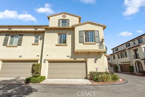 49 Spanish Lace, Irvine, CA, 92620-3411 | Card Image