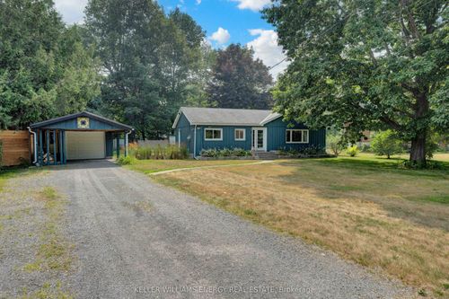 18 Lodge Rd, Carrying Place, ON, K0K1L0 | Card Image