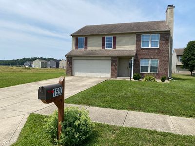 1520 Buckskin Trace, House other with 3 bedrooms, 2 bathrooms and null parking in Martinsville IN | Image 2