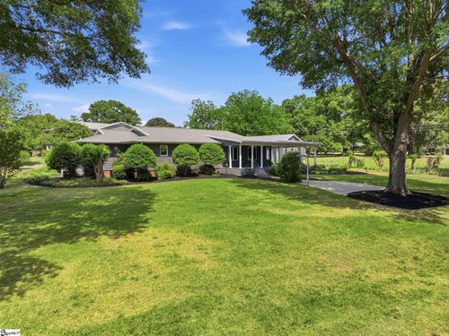 211 Bennett Circle, spartanburg, SC, 29307 | Card Image