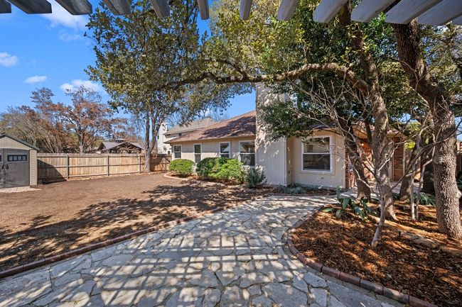 1915 Hollow Ridge Dr, House other with 4 bedrooms, 2 bathrooms and 2 parking in Cedar Park TX | Image 34