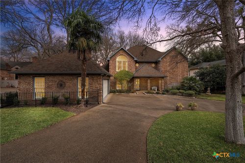 2113 Highland Dr, Salado, TX, 76571-5482 | Card Image